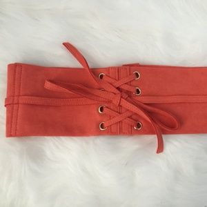 NWOT Beautiful Orange Waist Belt ✨